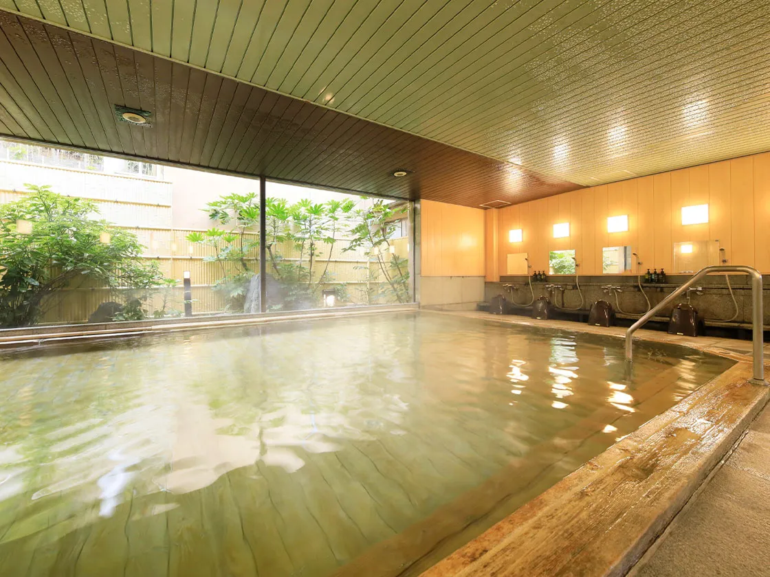 写真：高野槙天然温泉大浴場